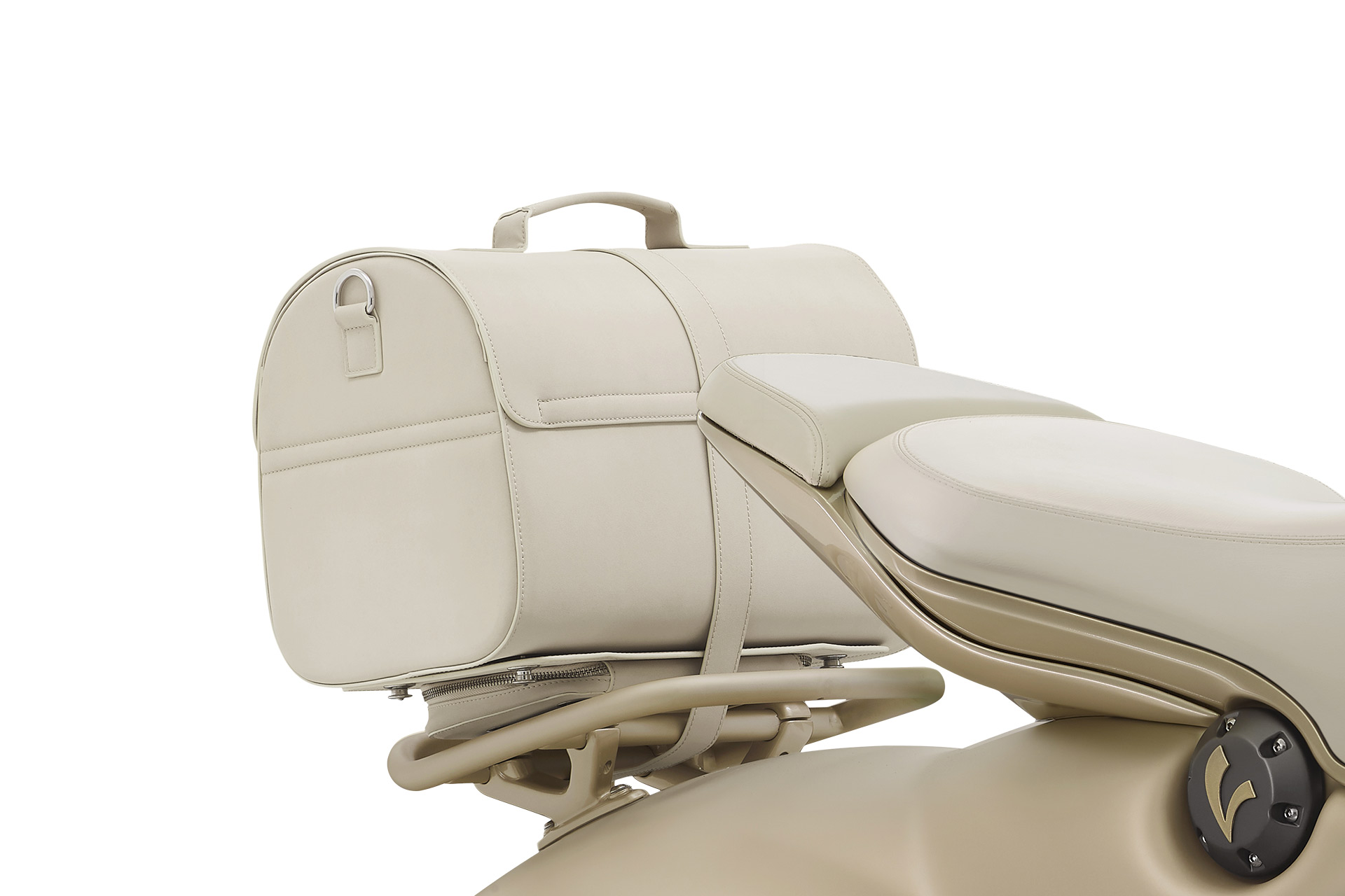 Vespa_facelift-2024_Accessori-Abbigliamento_Dragon_close-up_1920x1280_Borsa_2