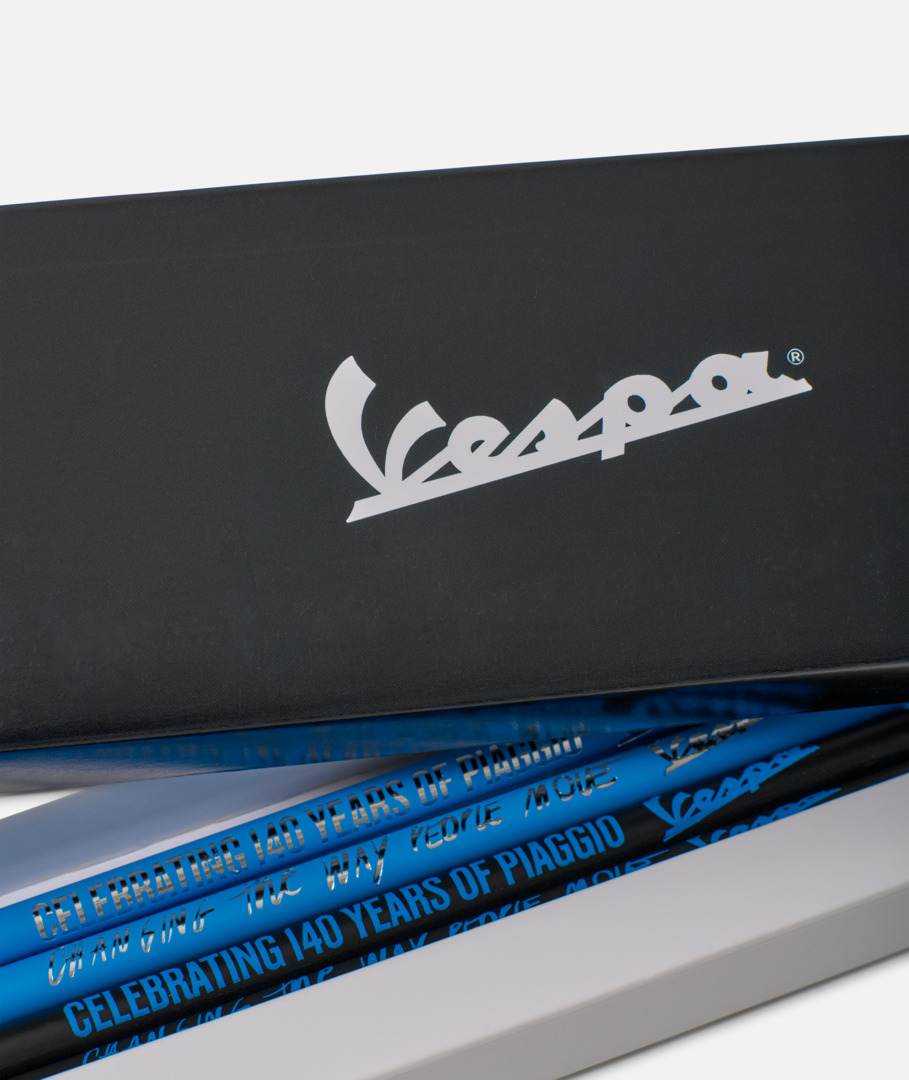 Lápices Vespa 4 piezas "140 años Piaggio"