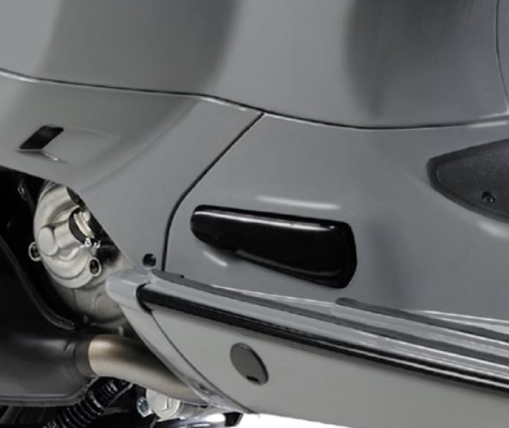 Kit de carenado "Black Kit" para Vespa GTS Super Tech HPE